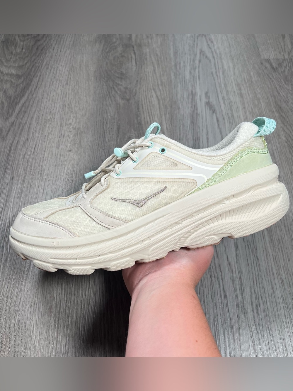 HOKA One Unisex U Bondi B3 Oat Milk Succulent Green Shoes Womens 10.5 / Mens 9.5